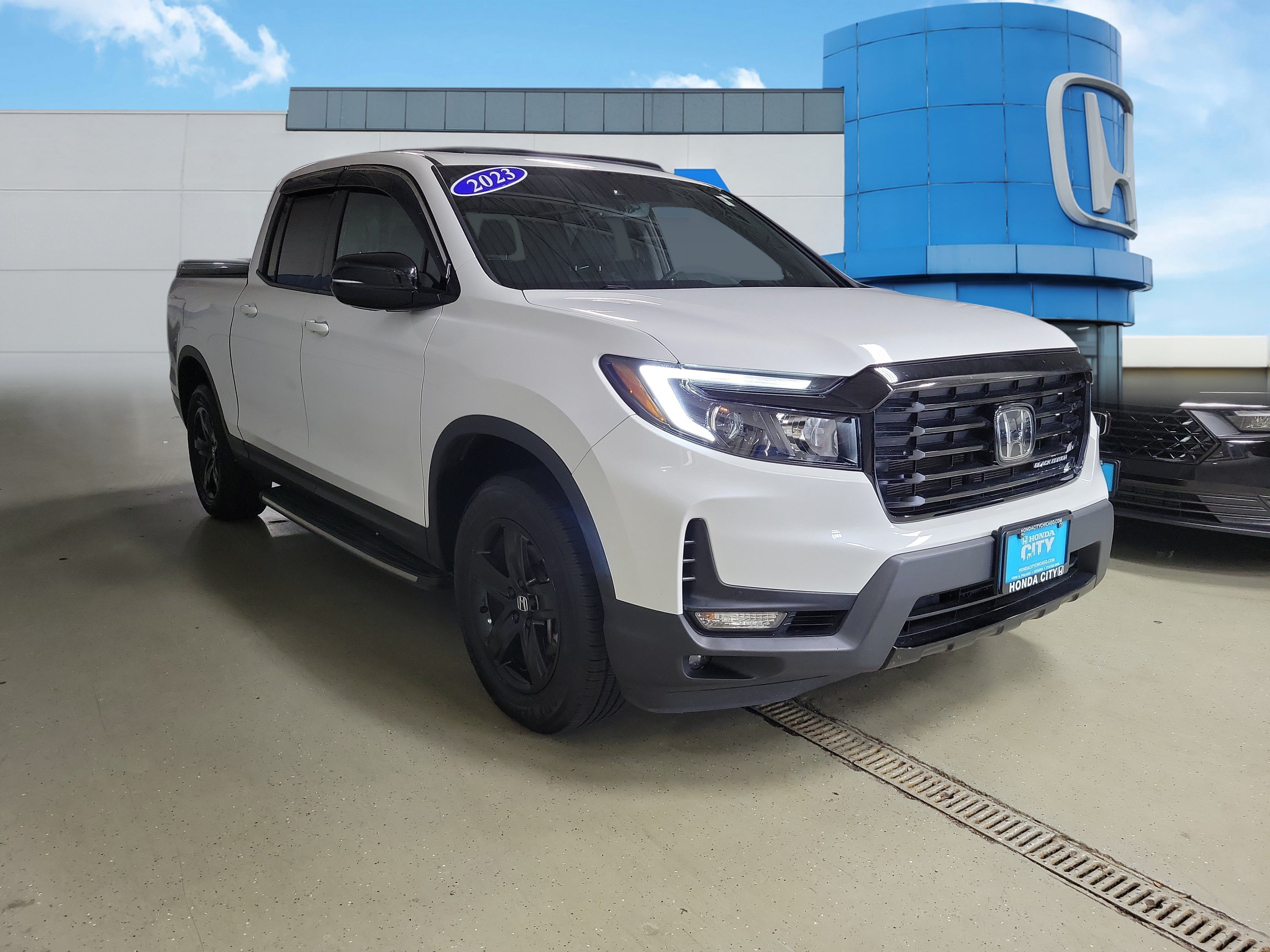 Certified 2023 Honda Ridgeline Black Edition image 32