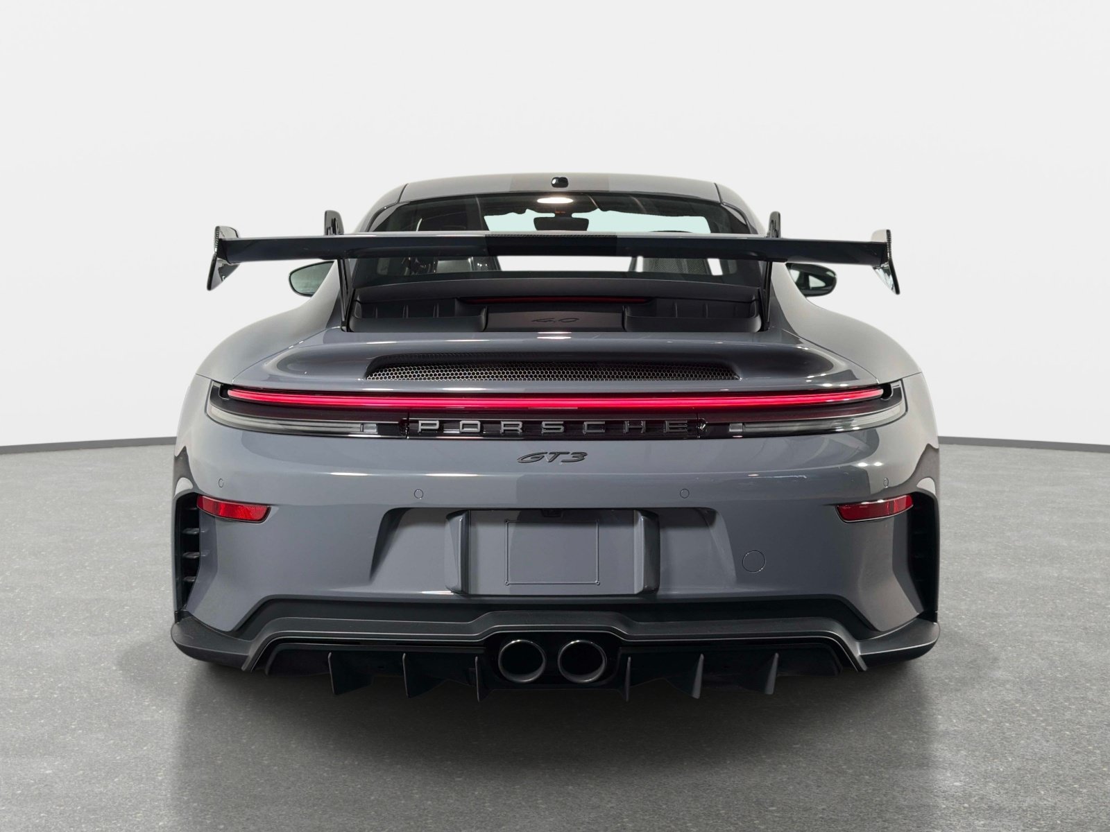 Used 2026 Porsche 911 GT3 w/ Weissach Package RWD image 4