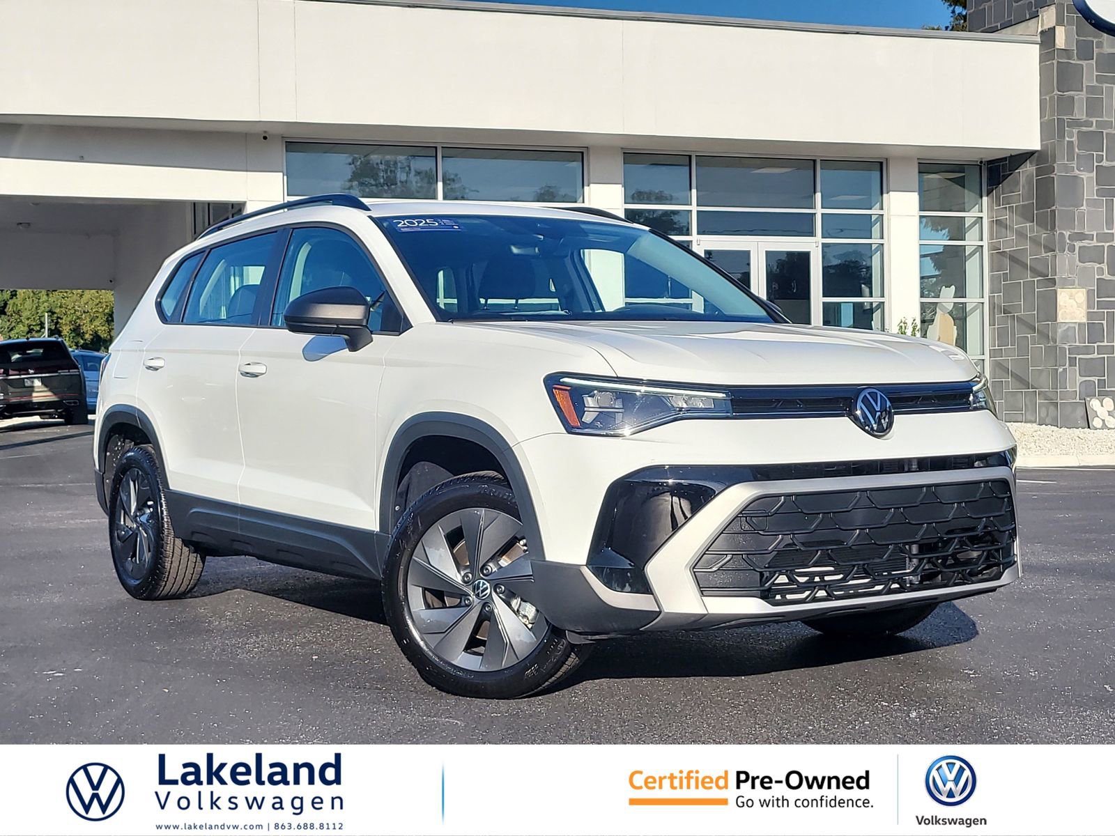 Used 2025 Volkswagen Taos S FWD image 1