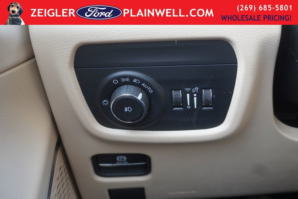 Used 2022 Jeep Grand Cherokee L Limited image 29