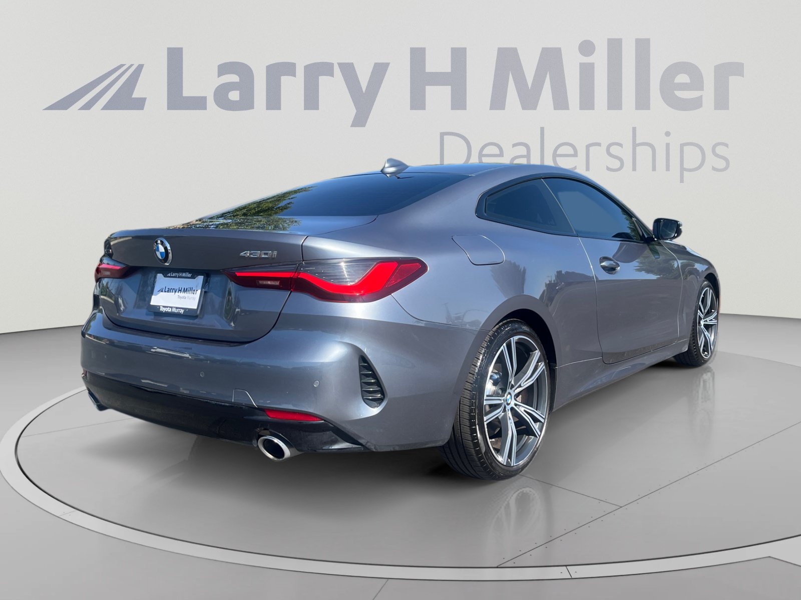 Used 2021 BMW 430i xDrive Coupe w/ Convenience Package AWD/4WD image 5