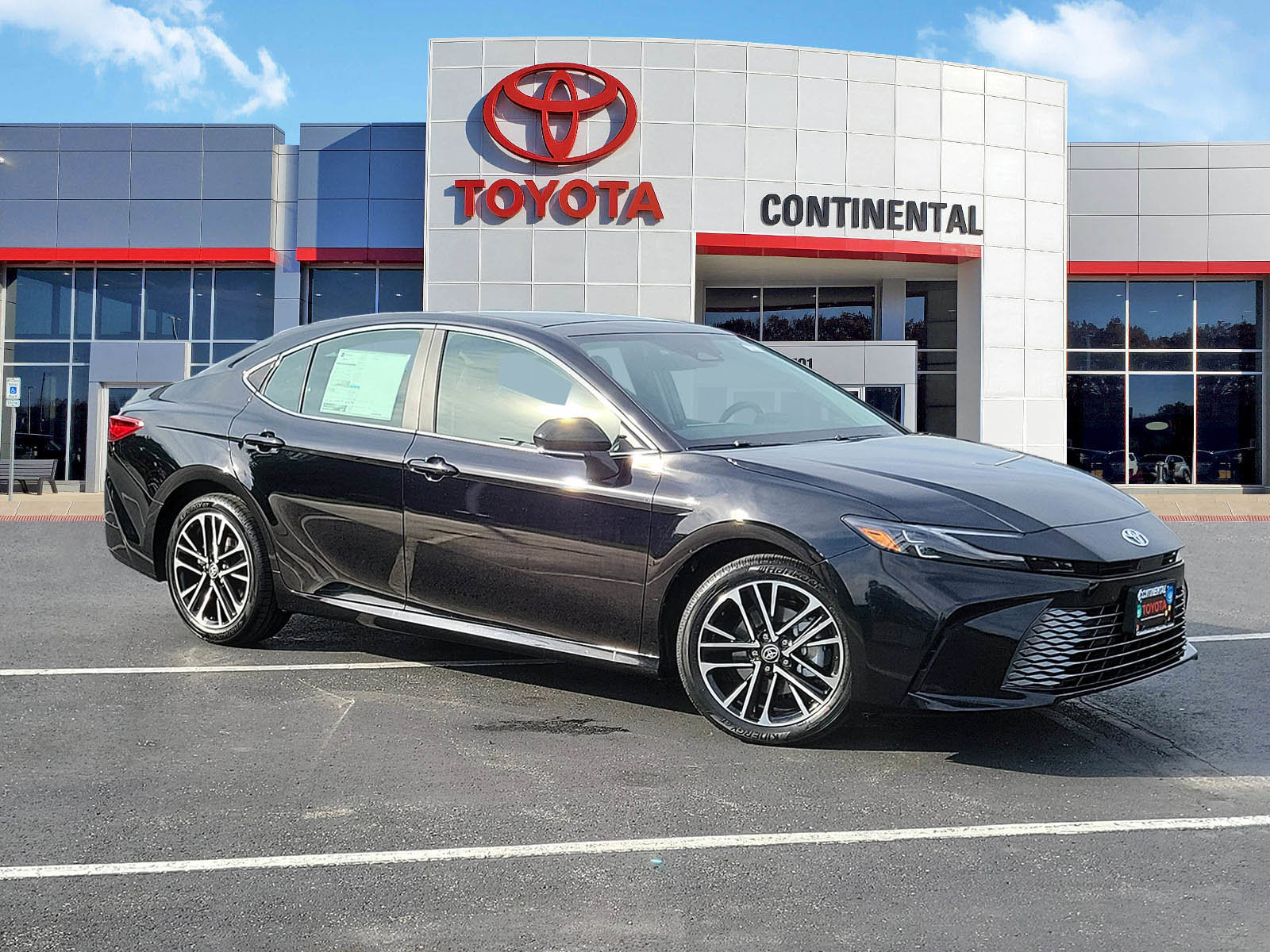New 2026 Toyota Camry XLE AWD/4WD video 2