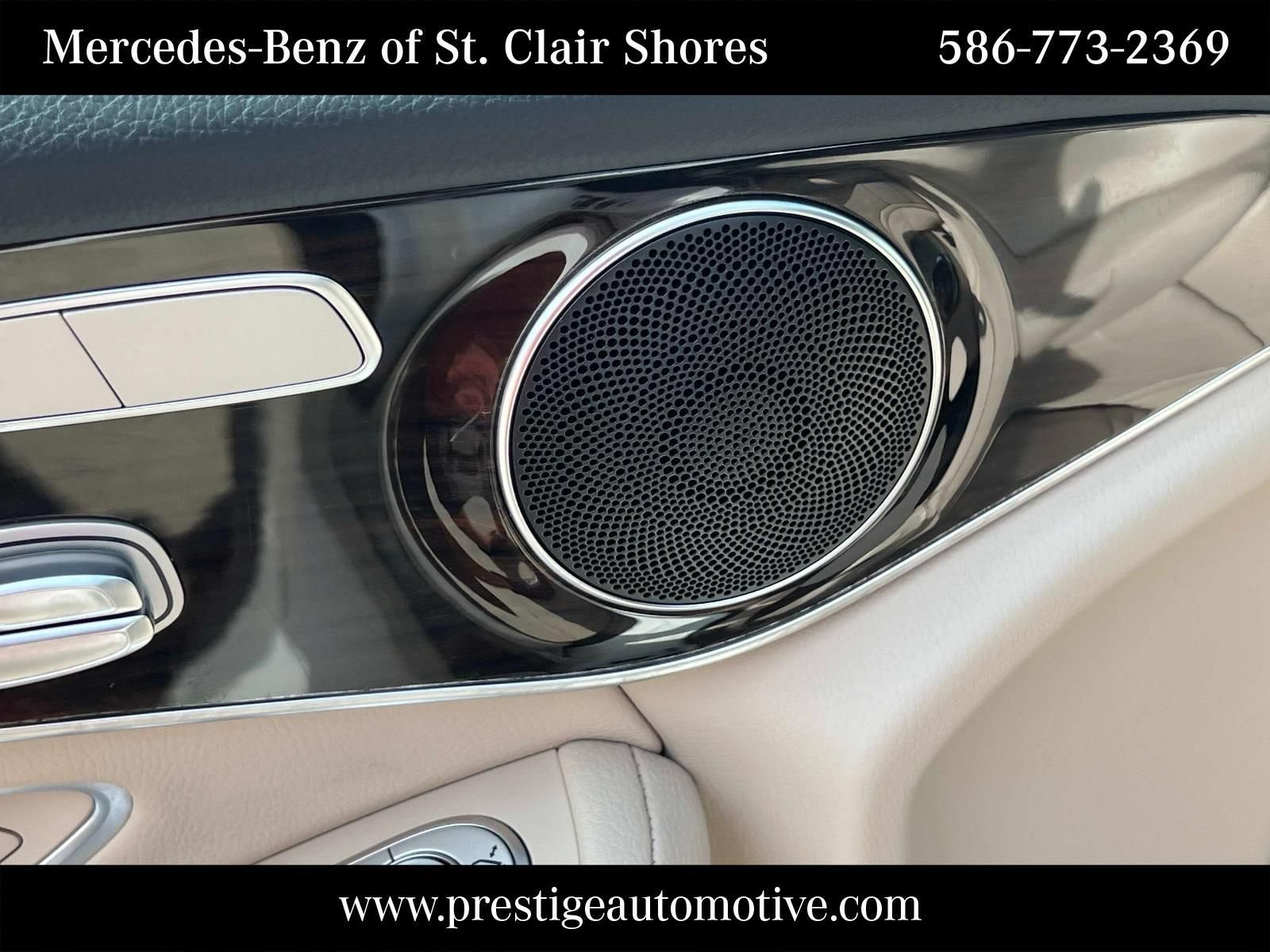 Used 2021 Mercedes-Benz GLC 300 4MATIC image 21
