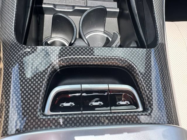 Used 2025 Mercedes-Benz CLE 53 AMG 4MATIC Cabriolet image 40