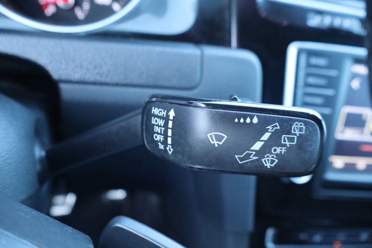 Used 2017 Volkswagen GTI Sport image 24