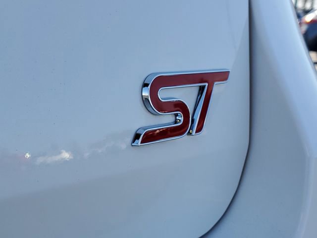 Certified 2023 Ford Explorer ST w/ Equipment Group 401A image 5