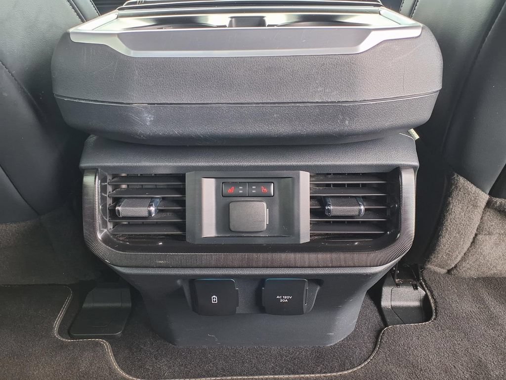 Used 2023 Ford F150 Lightning Platinum AWD/4WD image 18