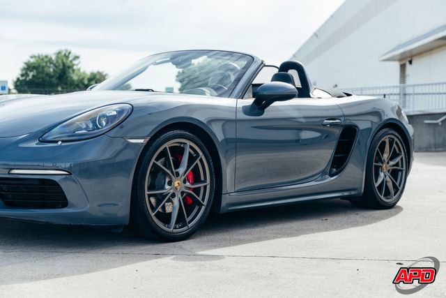 Used 2017 Porsche 718 Boxster S image 45