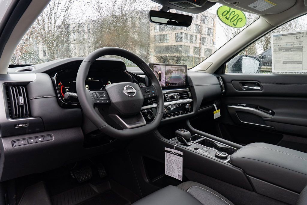 New 2026 Nissan Pathfinder SL w/ SL Premium Package AWD/4WD image 25