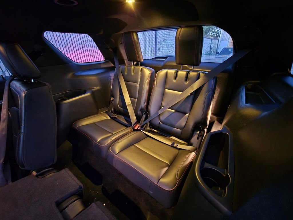 Used 2017 Ford Explorer Sport image 16