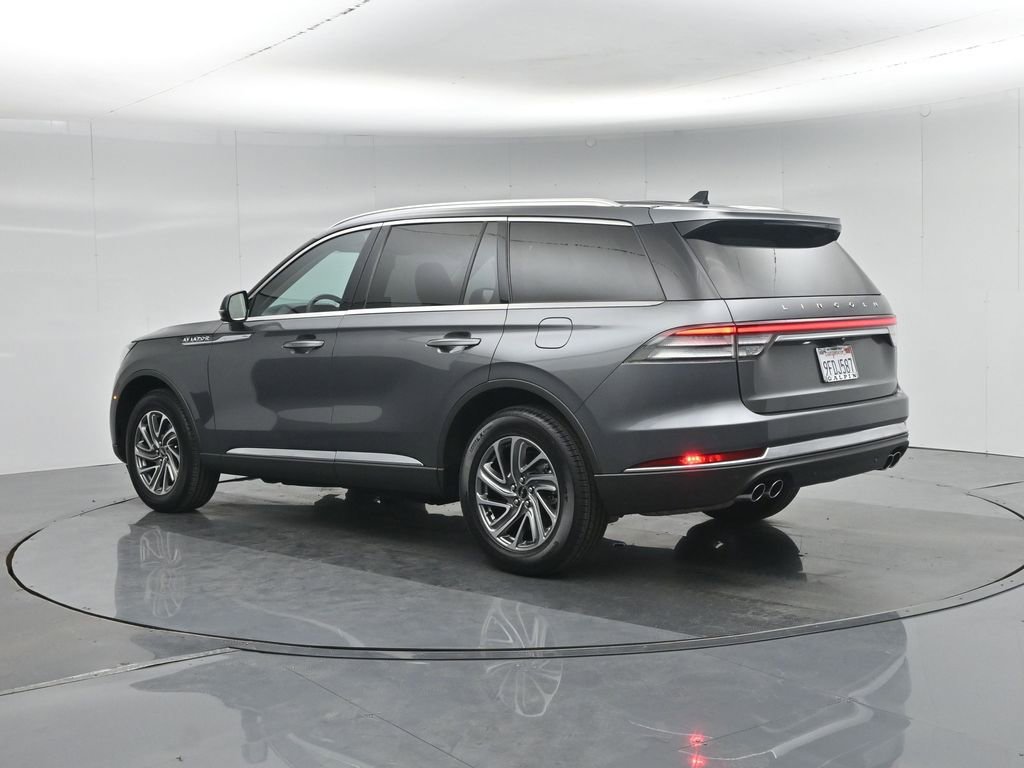 Used 2023 Lincoln Aviator Standard image 26