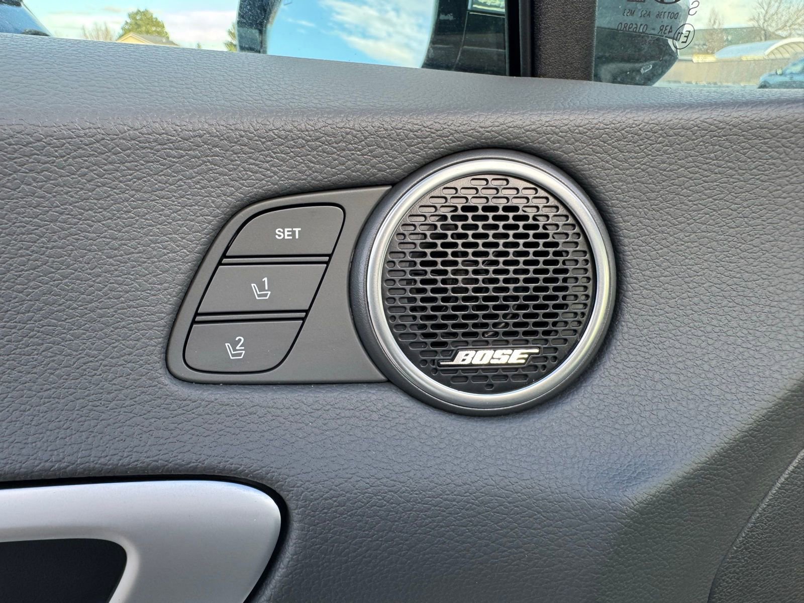 New 2025 Hyundai Sonata Limited image 13