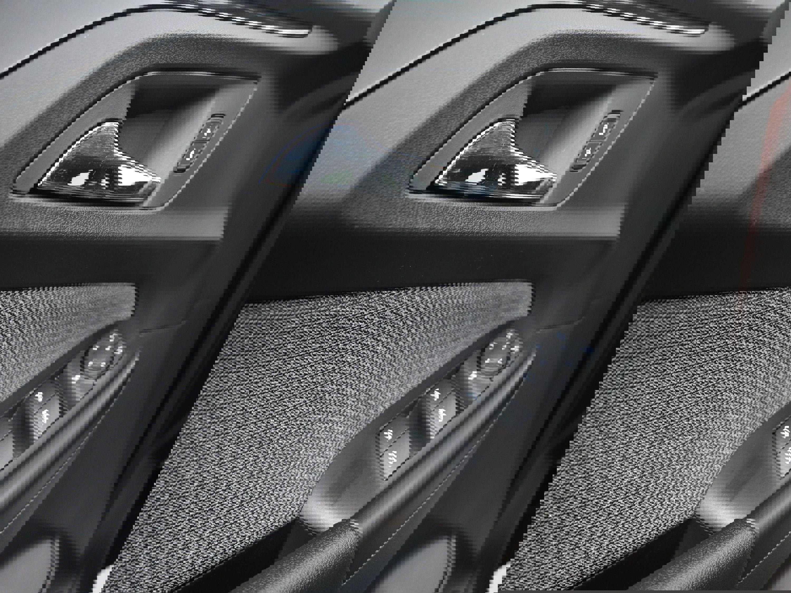 Used 2023 Chevrolet TrailBlazer LT image 23