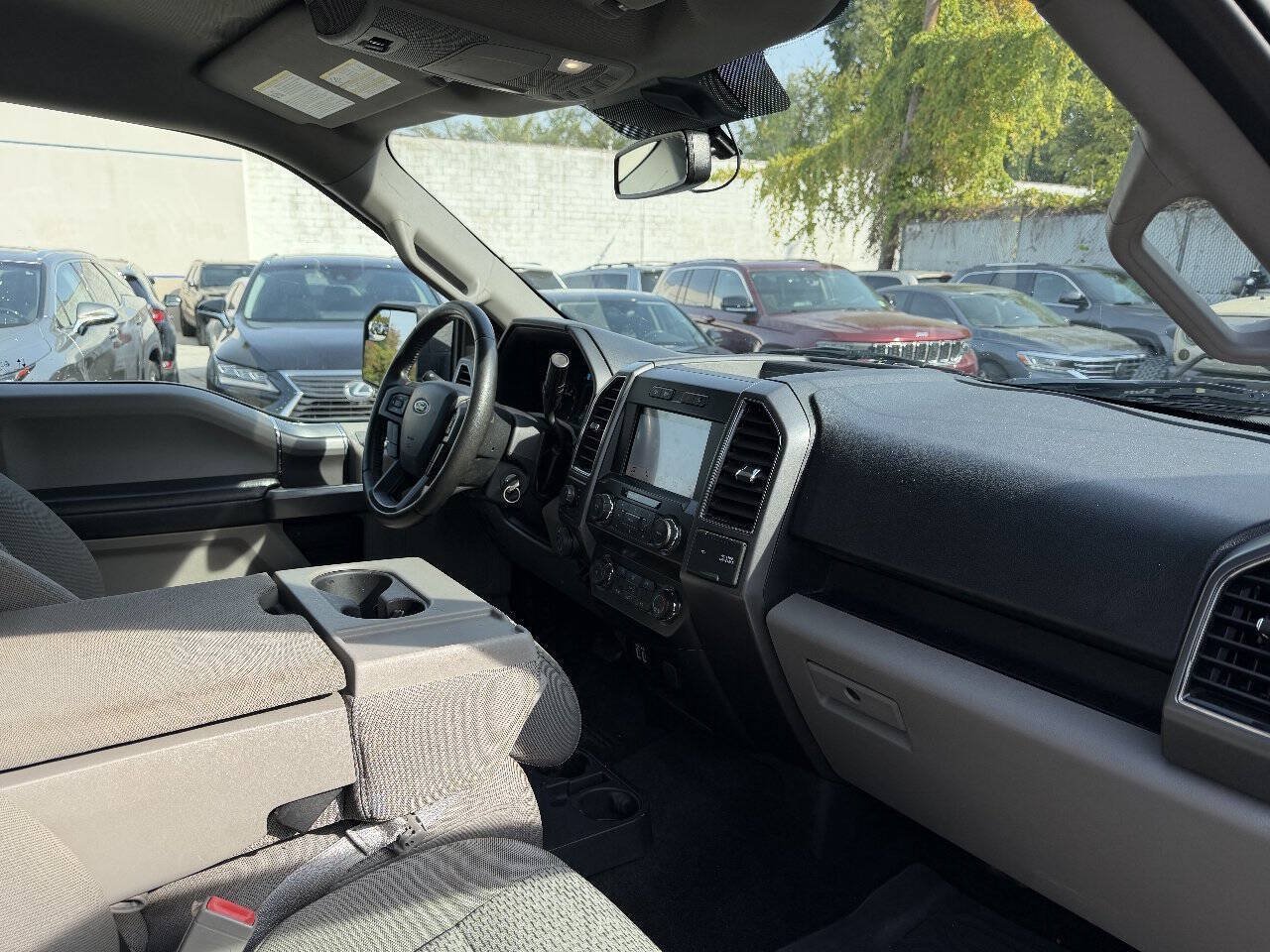 Used 2019 Ford F150 XLT w/ Equipment Group 302A Luxury AWD/4WD image 8