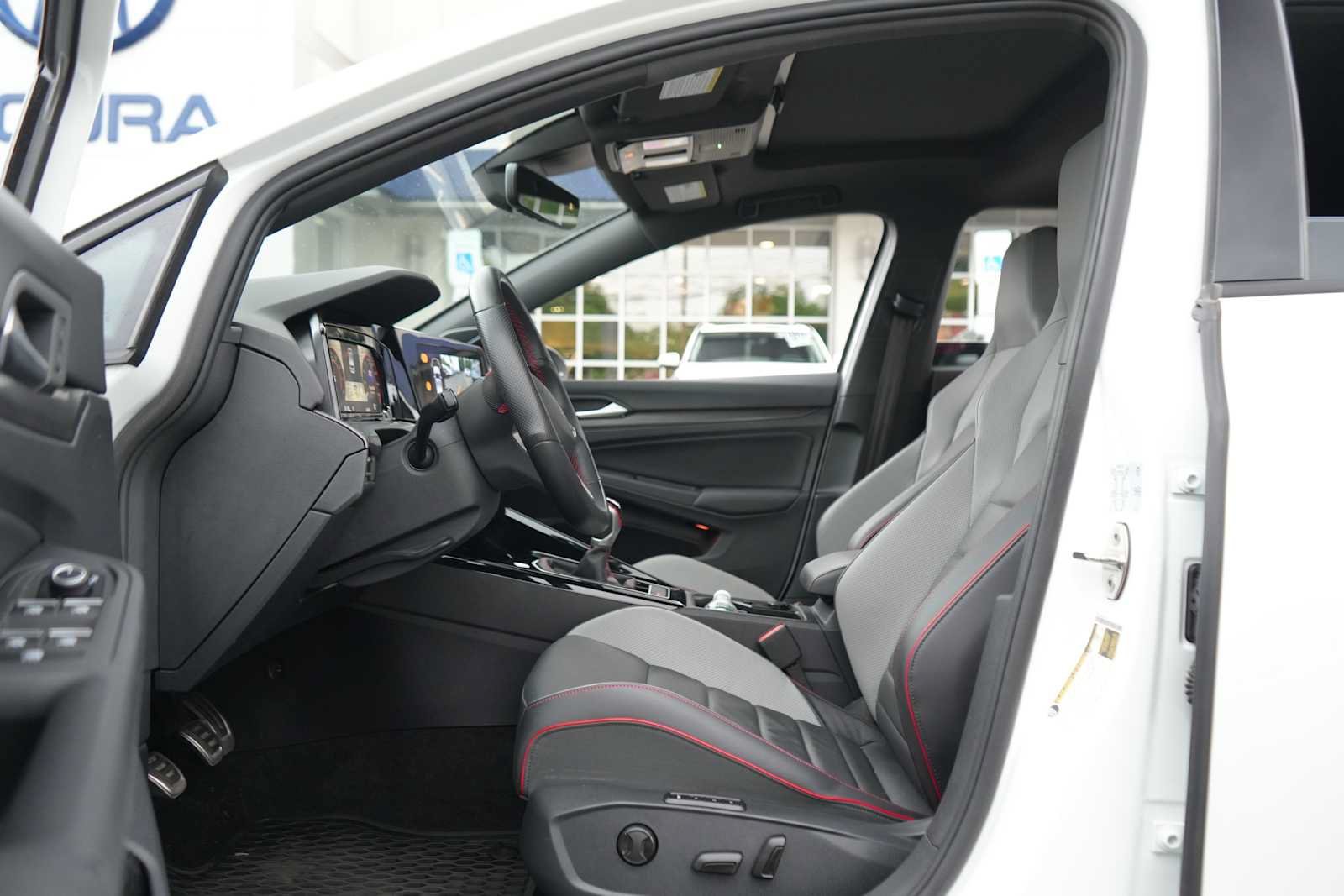 Used 2023 Volkswagen GTI SE FWD image 15