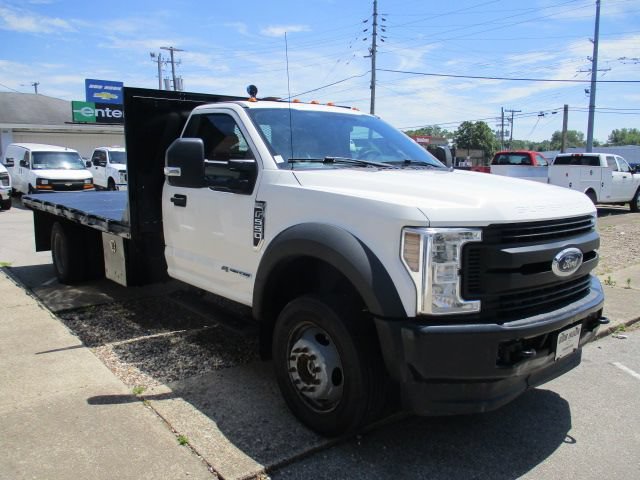 Used 2019 Ford F550 4x4 Regular Cab Super Duty image 3