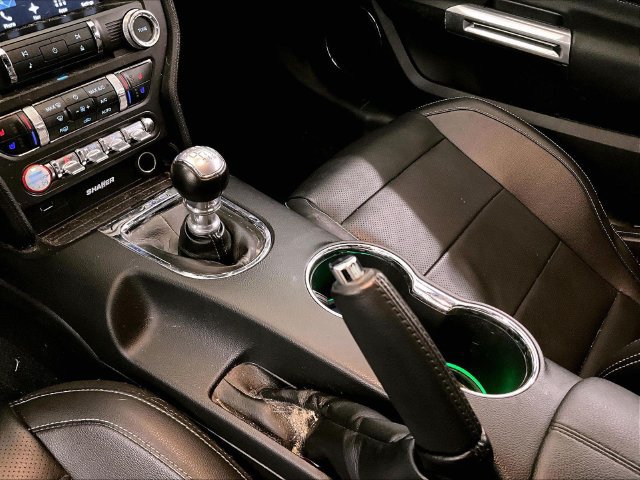 Used 2017 Ford Mustang GT Premium w/ GT Performance Package RWD image 16