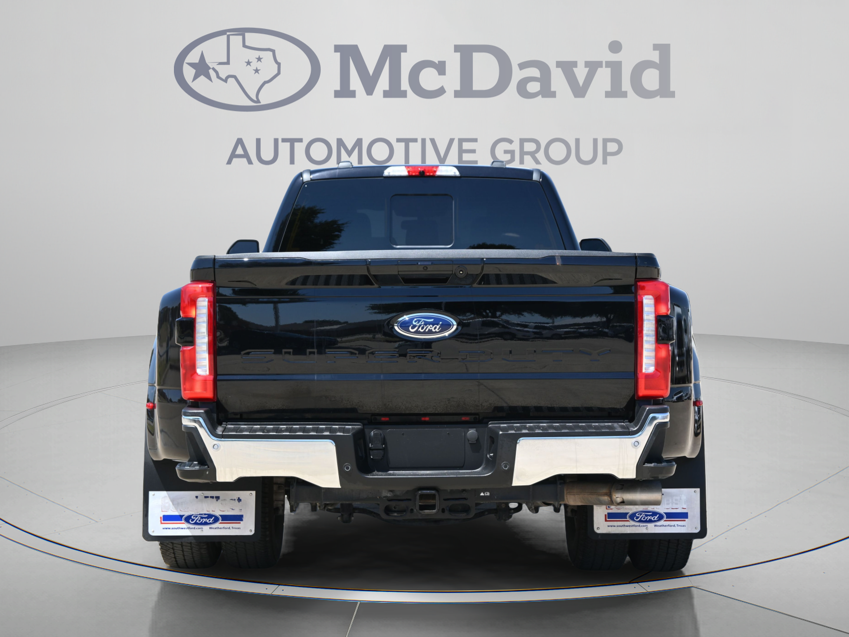 Used 2025 Ford F350 Lariat w/ Lariat Ultimate Package AWD/4WD image 9
