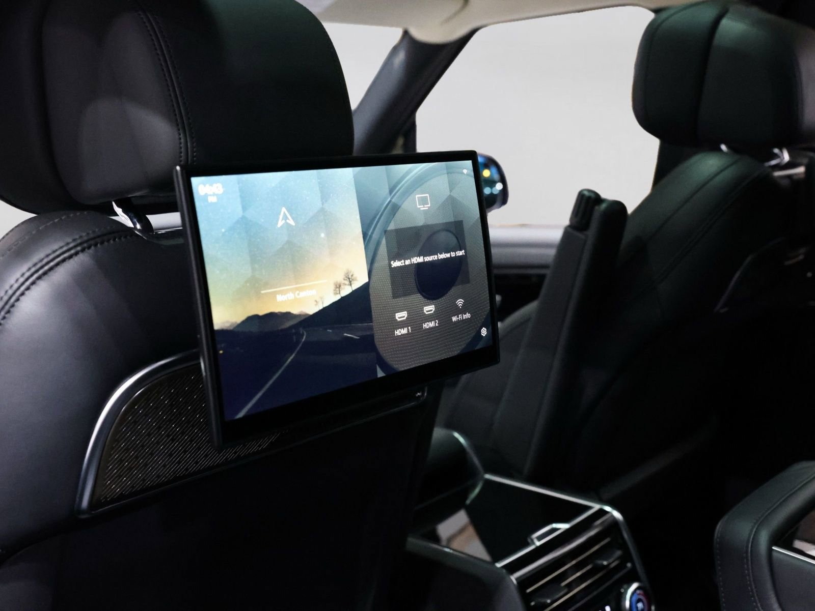 Used 2023 Land Rover Range Rover Long Wheelbase Autobiography image 19