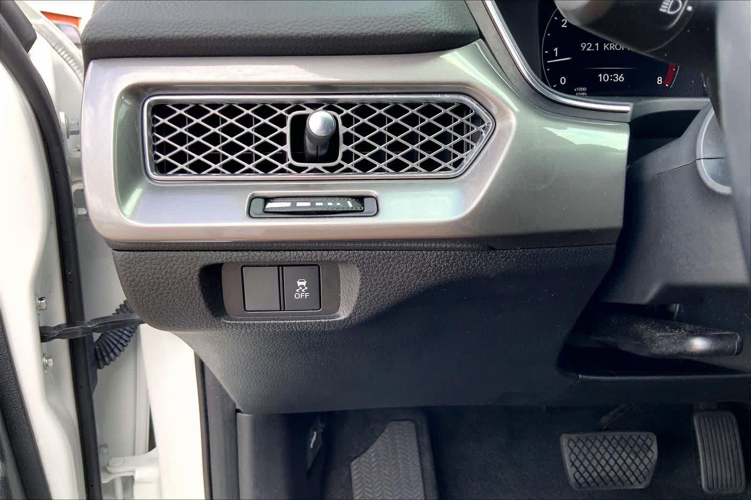 Used 2023 Acura Integra FWD image 32