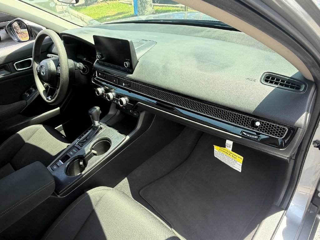 Used 2024 Honda Civic LX image 15