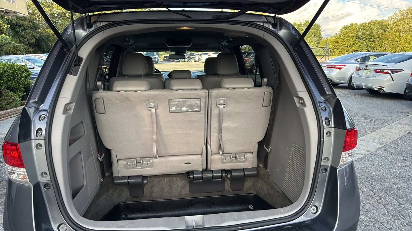 Used 2016 Honda Odyssey EX-L image 19