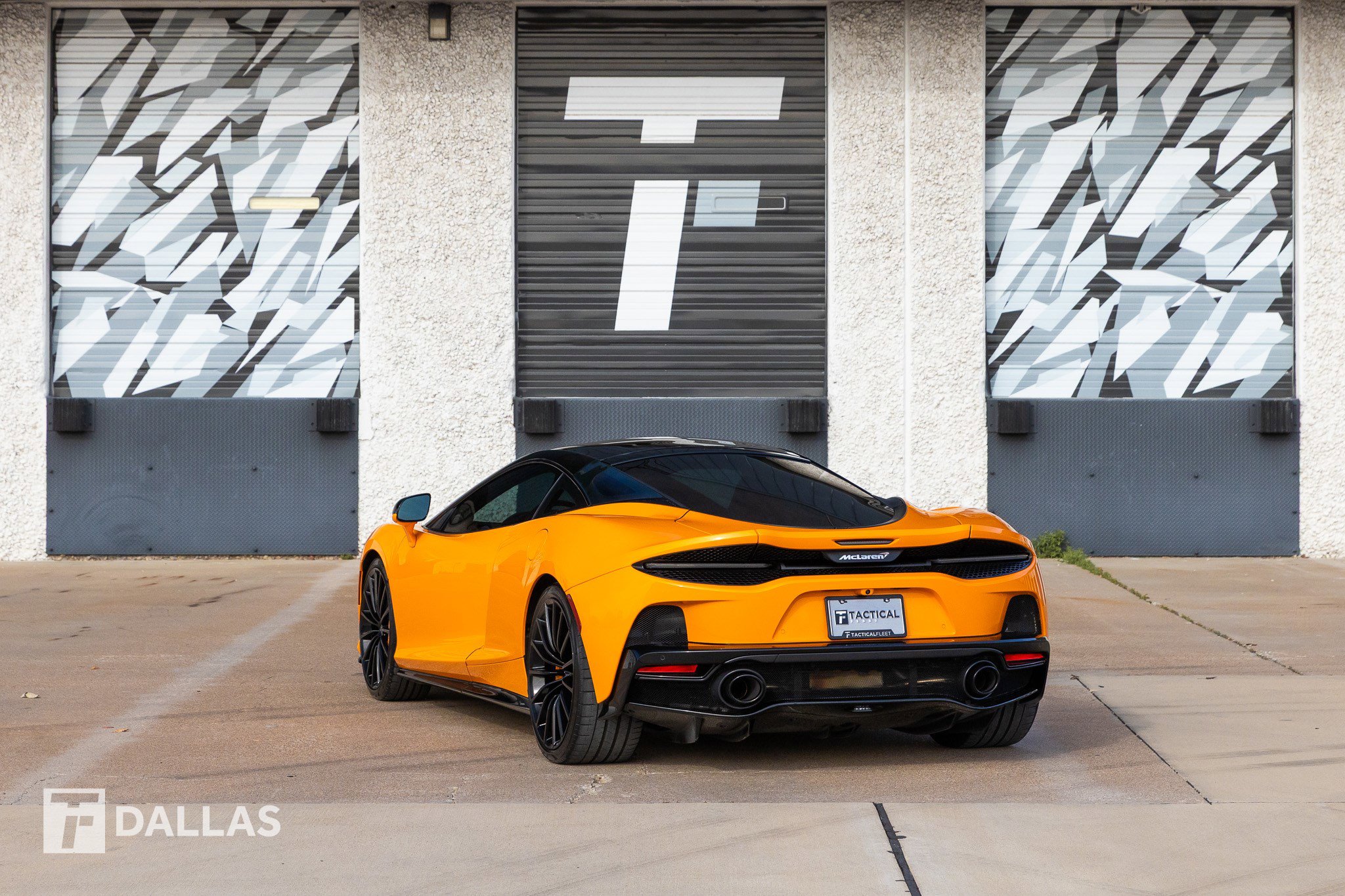 Used 2023 McLaren GT image 11