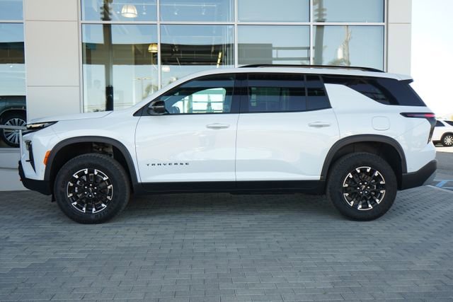New 2026 Chevrolet Traverse Z71 w/ Enhanced Driving Package AWD/4WD image 5