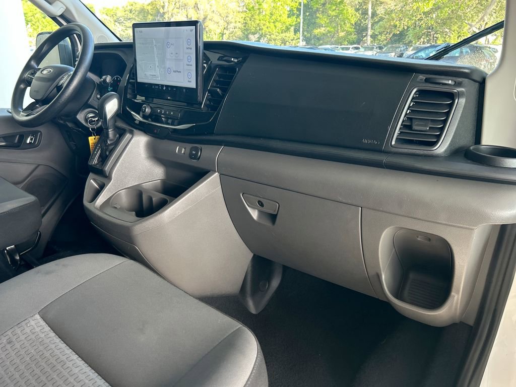 Used 2024 Ford Transit 350 XLT image 32