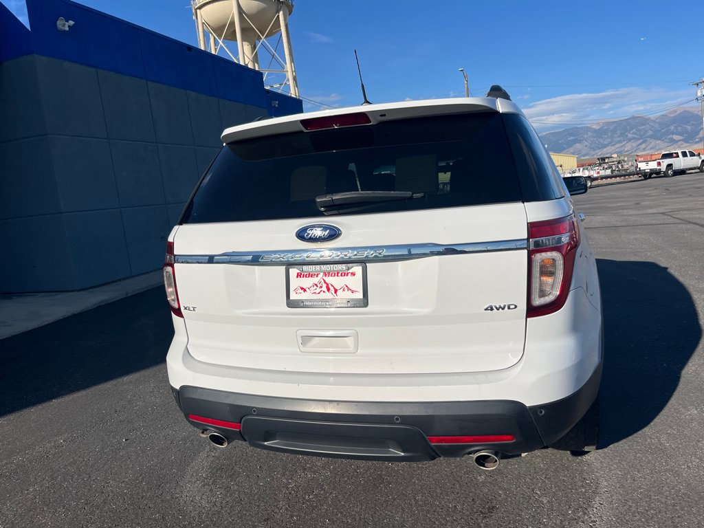 Used 2014 Ford Explorer XLT AWD/4WD image 8