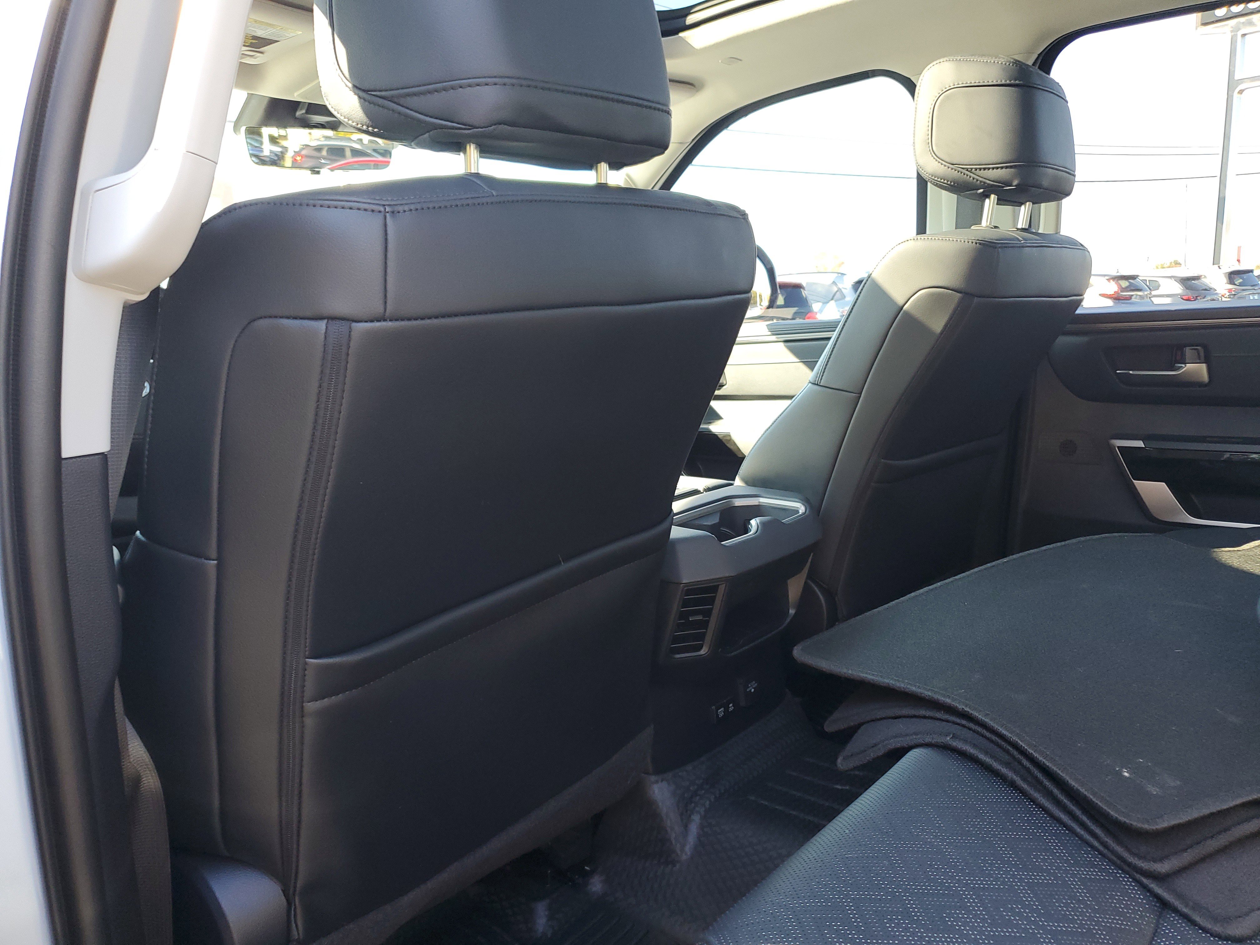 Used 2024 Toyota Tundra Limited image 10