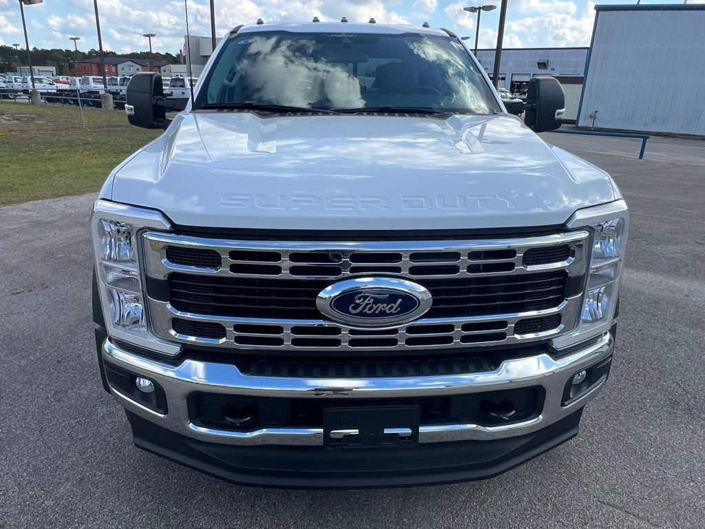 New 2026 Ford F450 XL w/ XL Chrome Package image 8