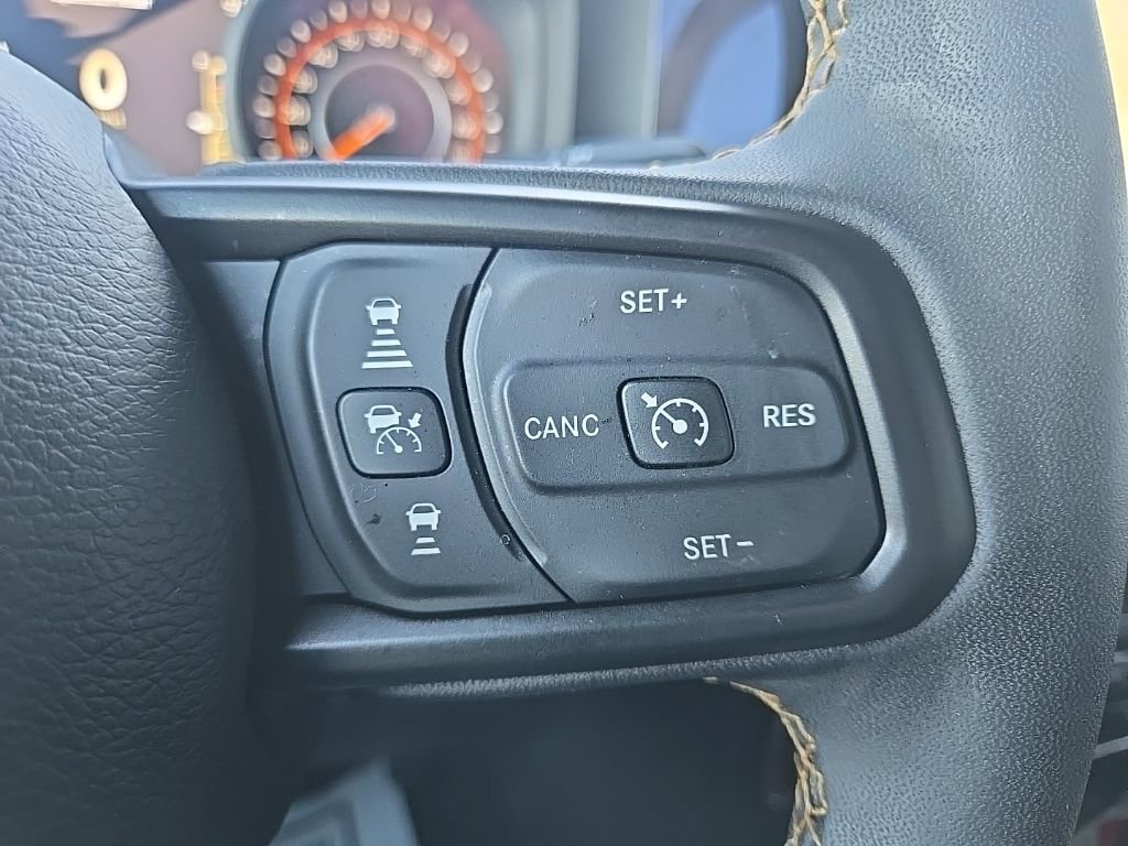 Used 2024 Jeep Wrangler Sport S image 40