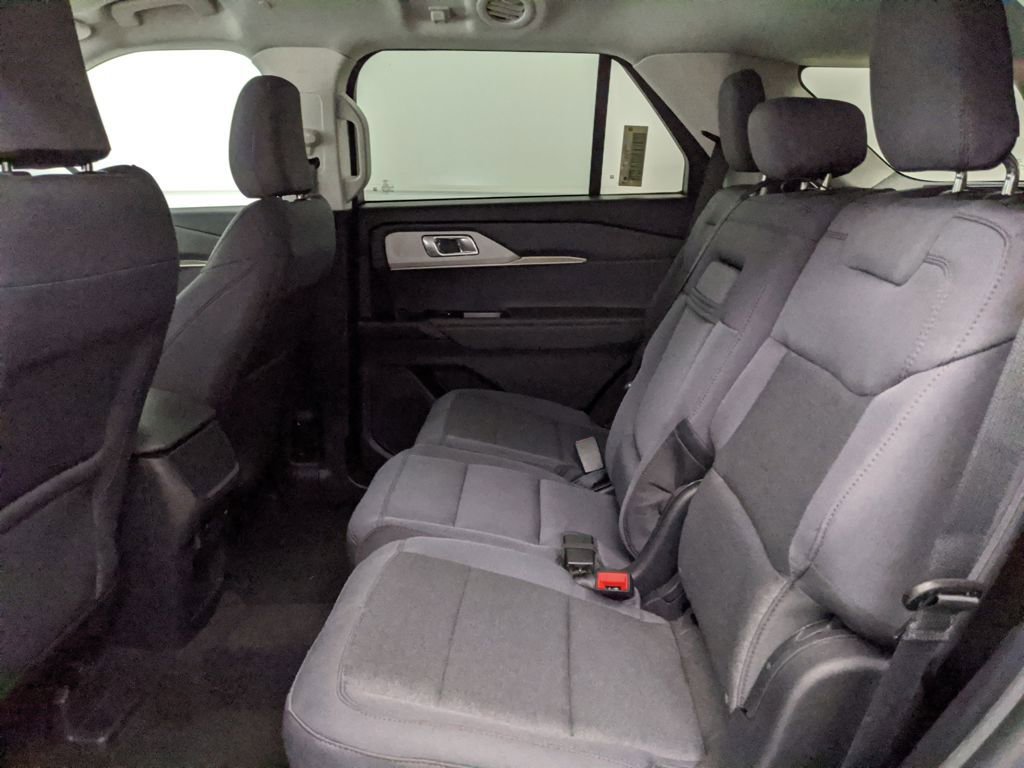 New 2025 Ford Explorer Active image 23