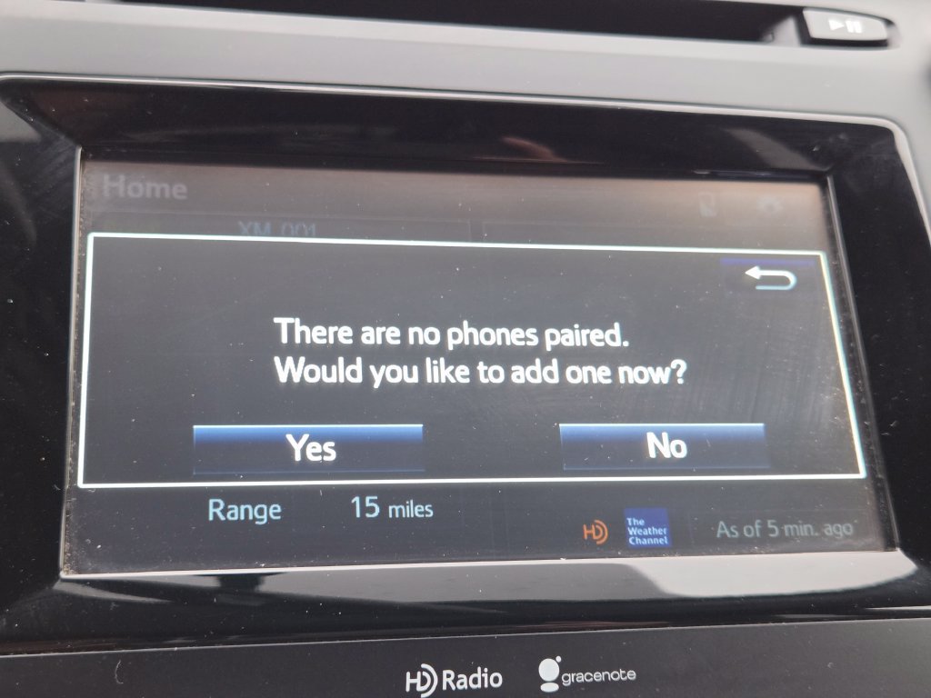 Used 2015 Toyota Highlander Plus FWD image 11