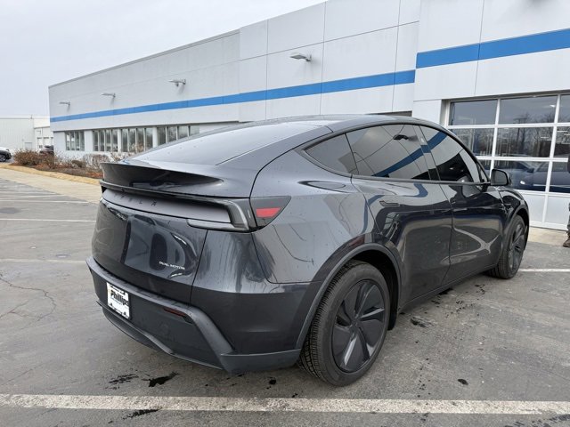 Used 2026 Tesla Model Y Long Range image 8