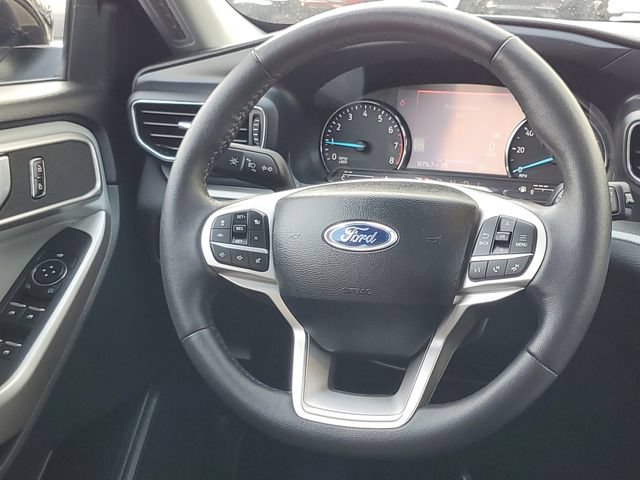 Certified 2024 Ford Explorer XLT w/ Equipment Group 202A AWD/4WD image 31