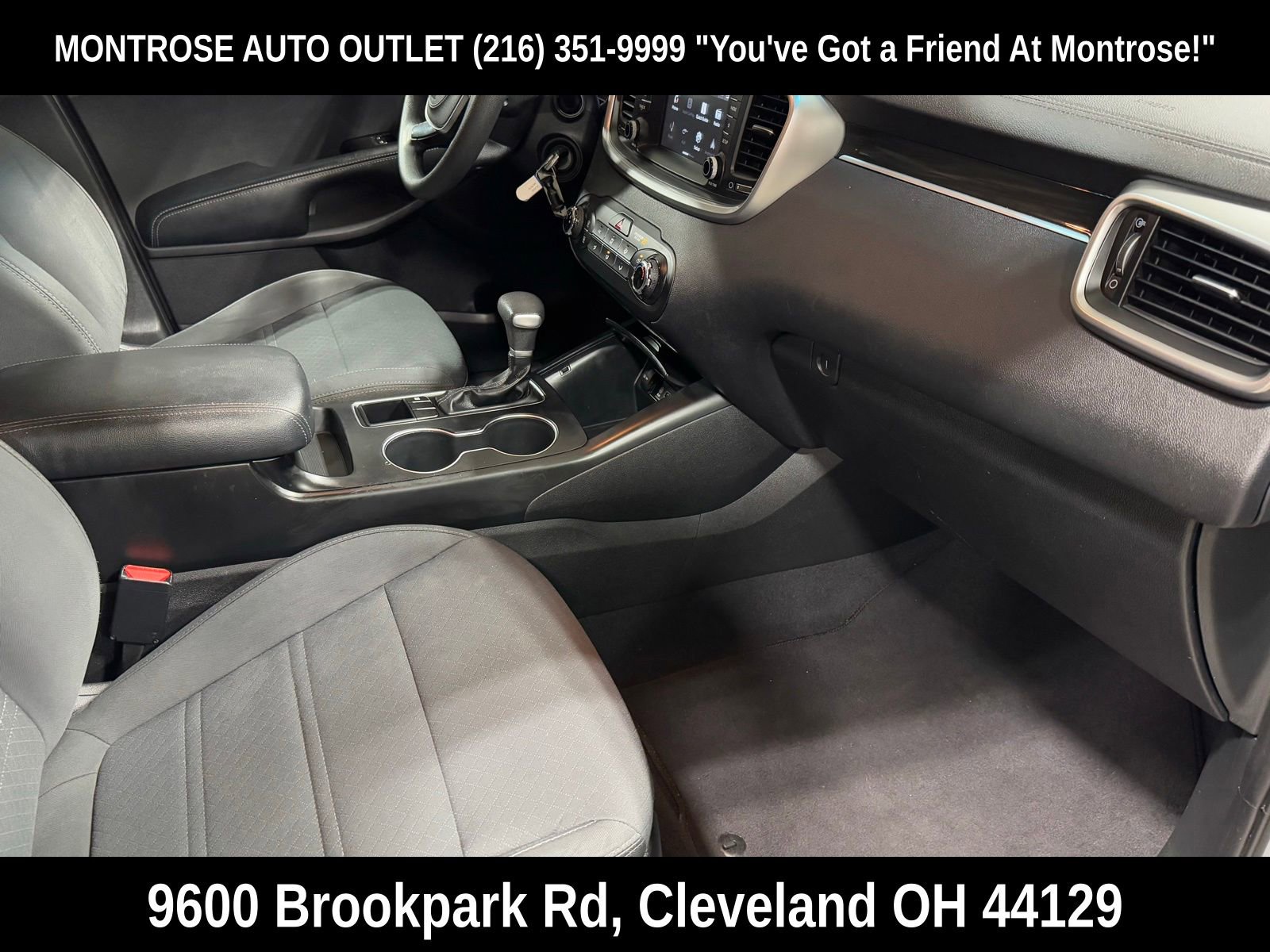 Used 2020 Kia Sorento LX image 48