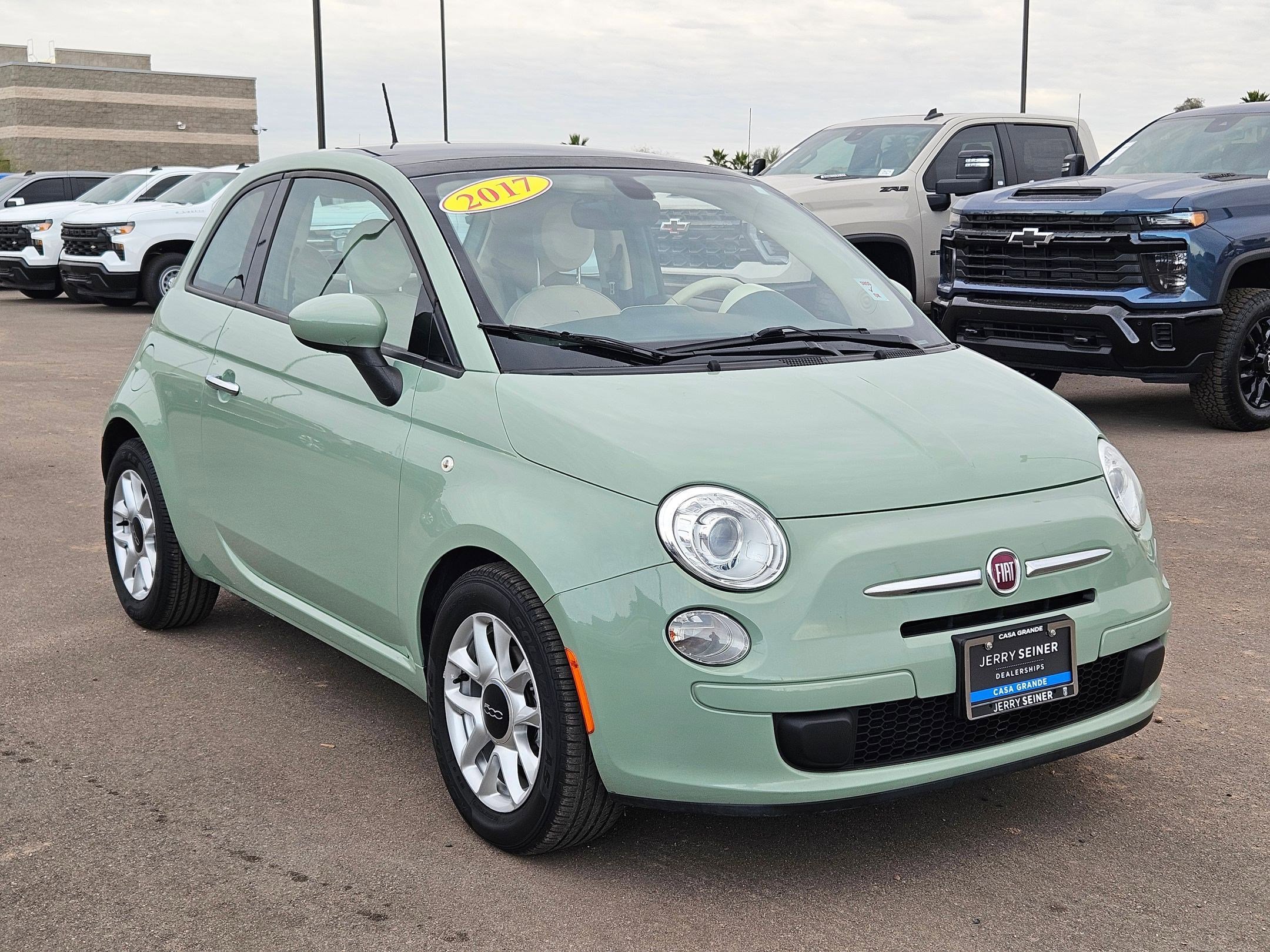 Used 2017 FIAT 500 Pop image 7