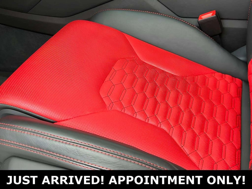Used 2022 Lamborghini Urus AWD/4WD image 29