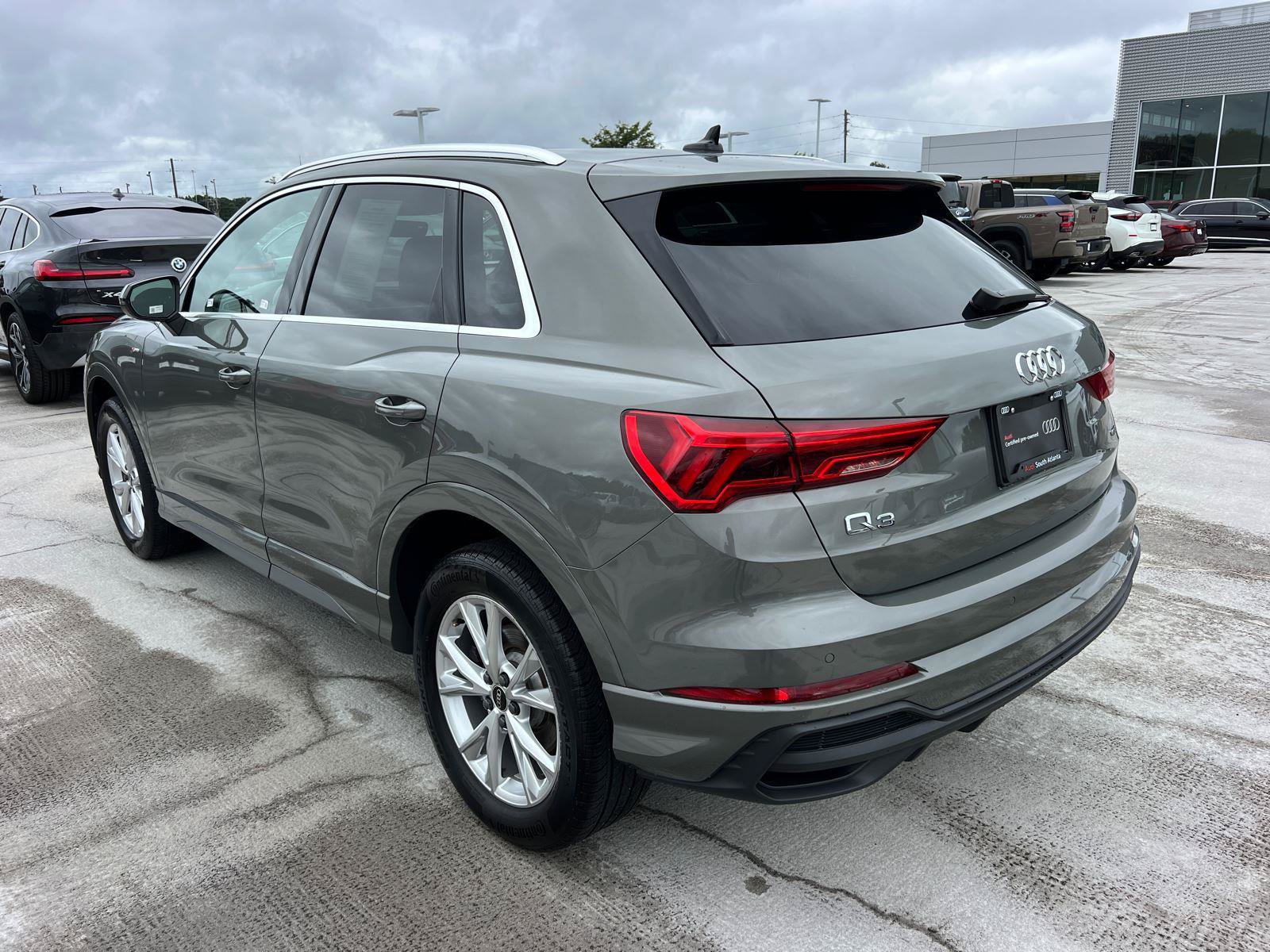 Used 2024 Audi Q3 2.0T Premium Plus w/ Premium Plus Package AWD/4WD image 7