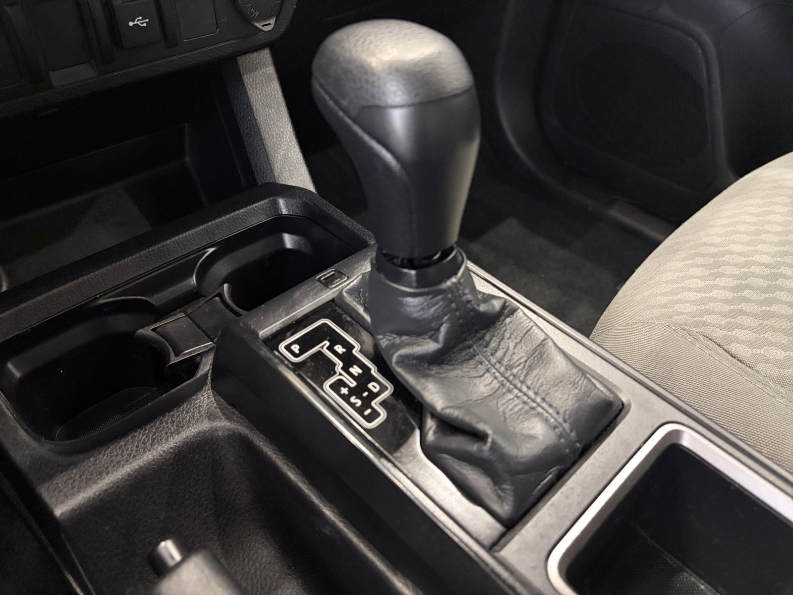 Used 2021 Toyota Tacoma SR RWD image 23
