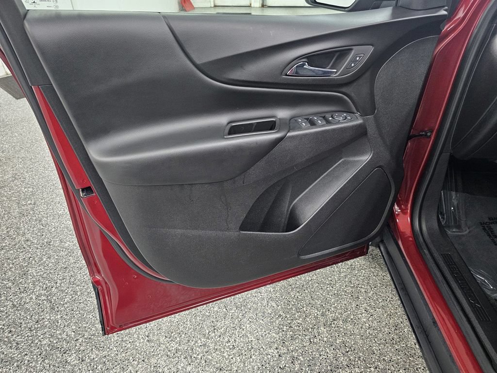 Used 2019 Chevrolet Equinox LT FWD image 13