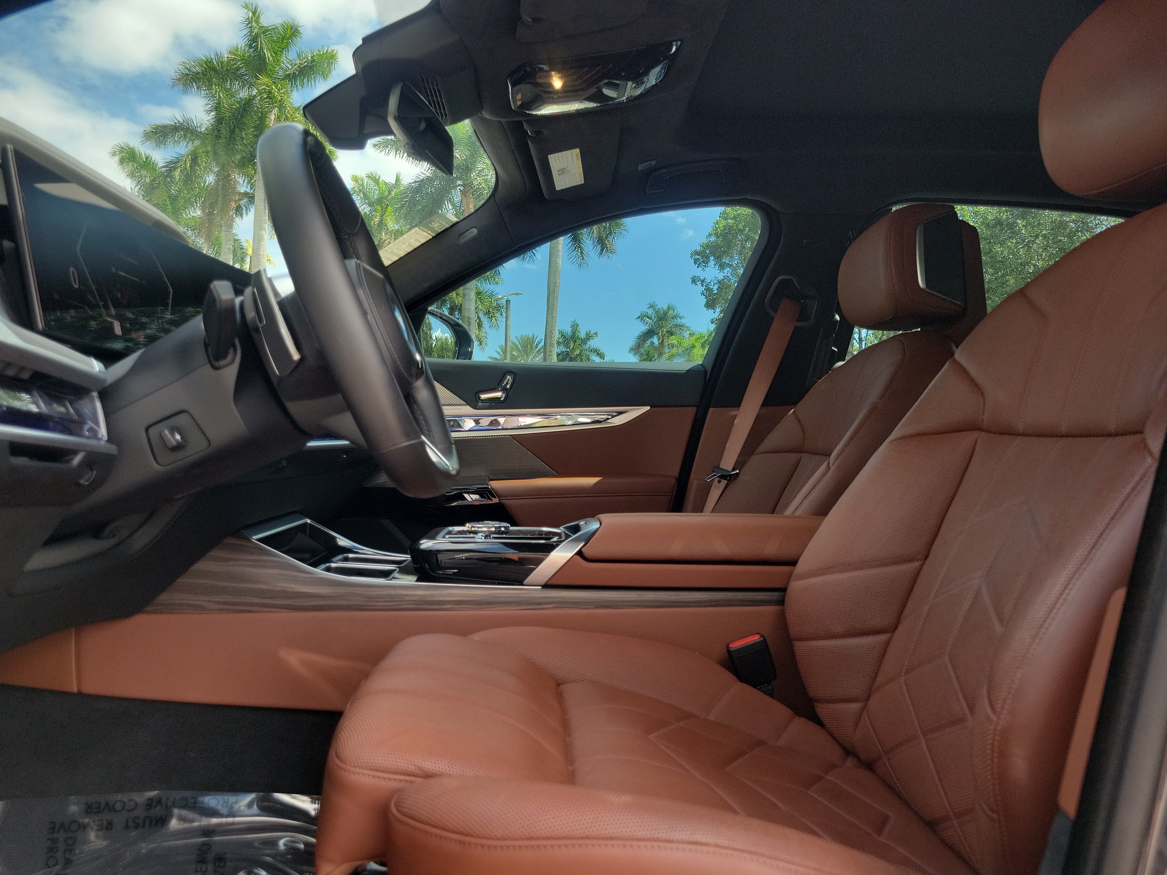 Certified 2023 BMW 740i RWD image 21