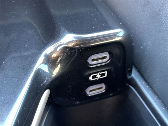 Used 2025 Toyota Crown Signia image 27