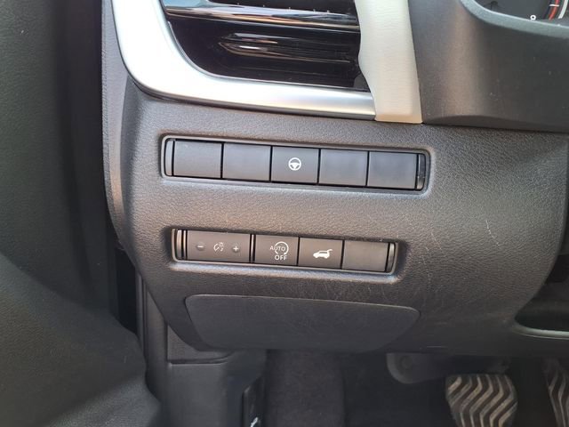 Used 2023 Nissan Rogue SL w/ SL Premium Package AWD/4WD image 17