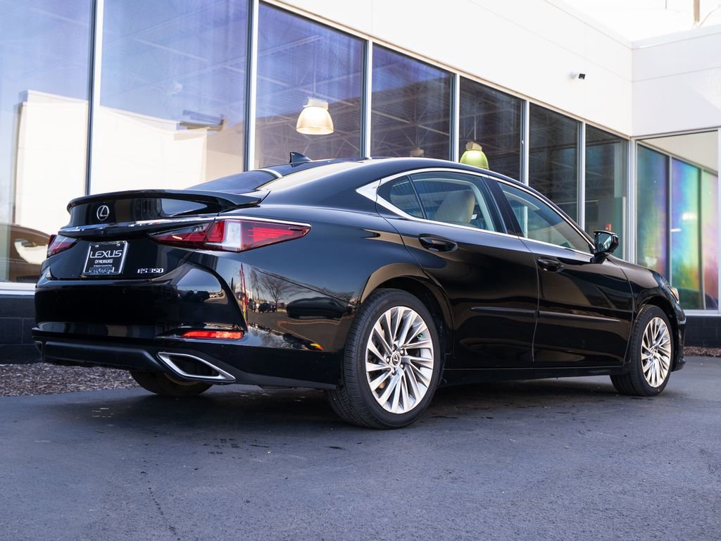 Used 2021 Lexus ES 350 w/ Accessory Package FWD image 9