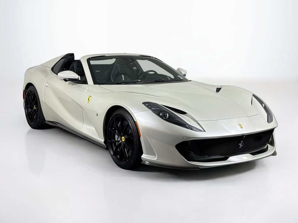 Used 2021 Ferrari 812 GTS RWD image 1
