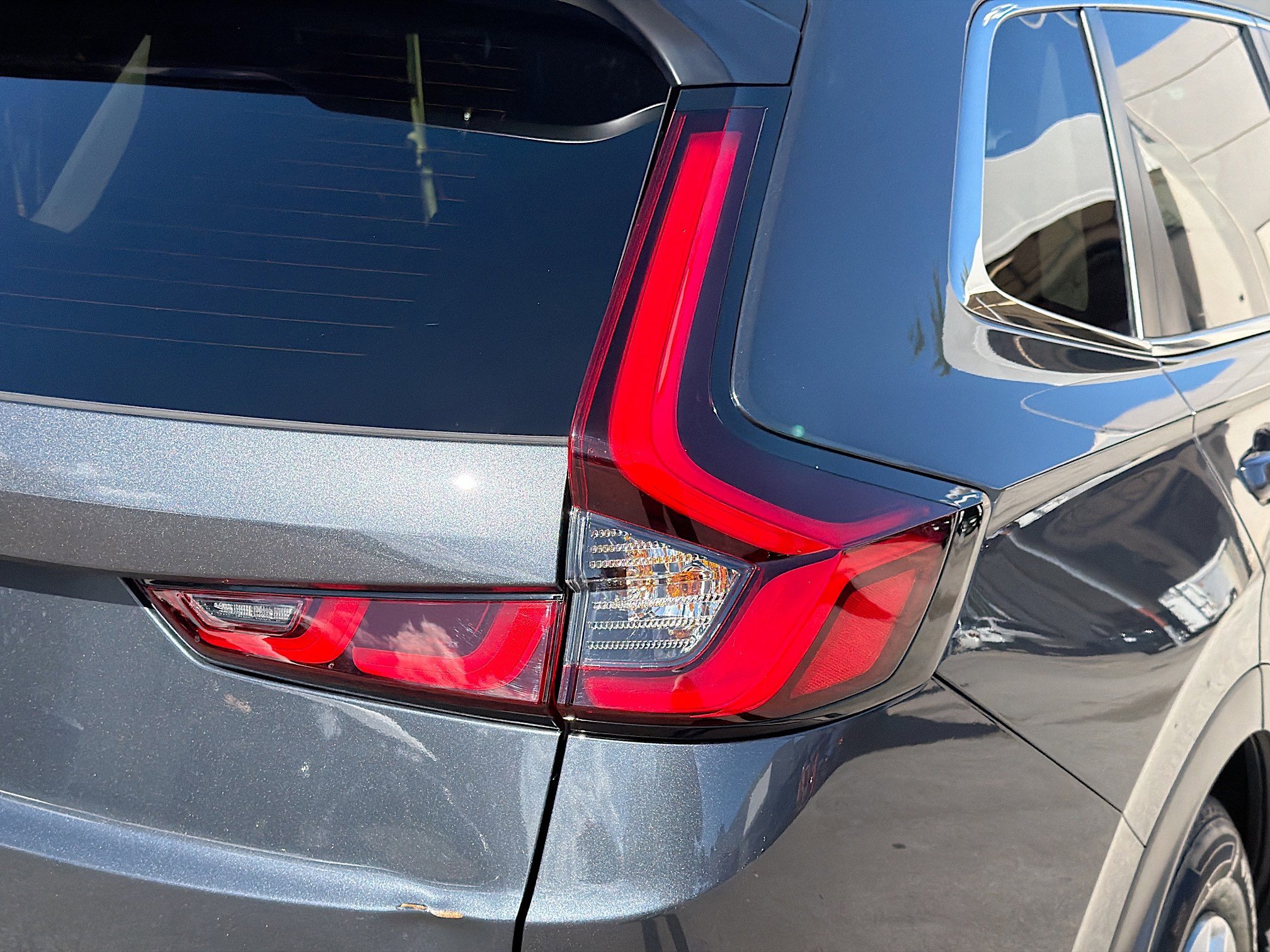 Used 2025 Honda CR-V LX image 27