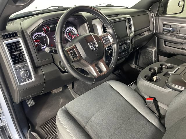 Used 2022 RAM 1500 Warlock AWD/4WD image 3